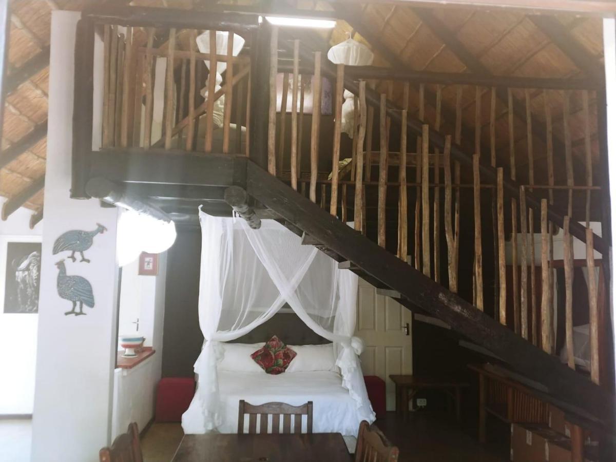 Pumusa Bushcamp ฮลูฮลูเว ภายนอก รูปภาพ
